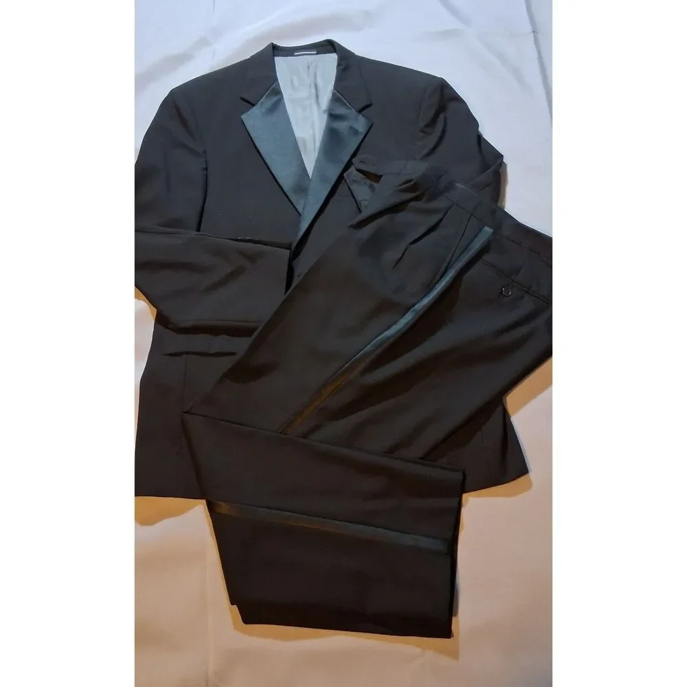 Stafford Mens Black Two-Piece Tuxedo Suit Set 42R Blazer 36x30 Pants Formal